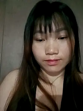 min-xinh online show from May 8, 10:44 pm