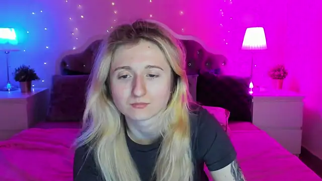 CamillaDreamer online show from January 12, 7:19 pm