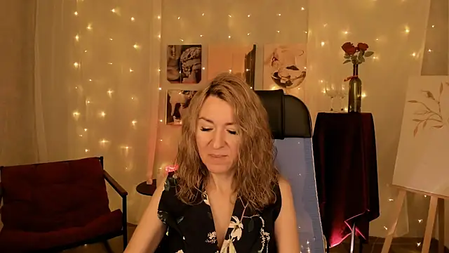 DonnaSmitth online show from December 18, 3:50 pm