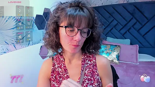 Valery More   online show from May 15, 1:36 pm
