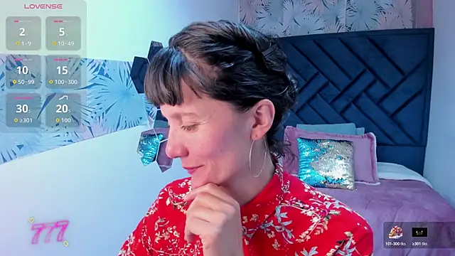 Valery More   online show from May 23, 2:48 pm