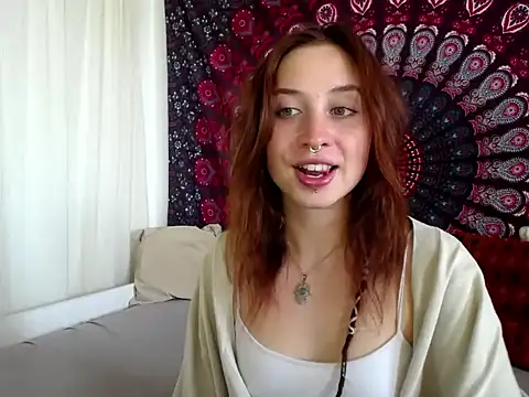 AdalynKiss online show from May 27, 1:30 pm