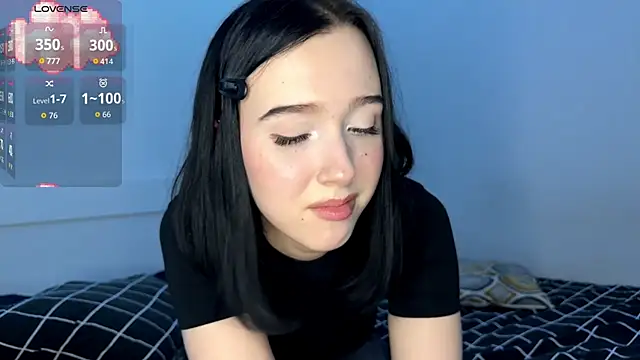 KayaNorth online show from October 8, 8:35 pm