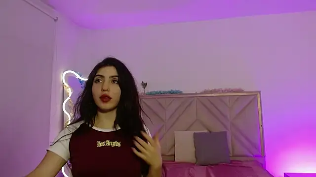 Ixchel tay online show from October 30, 3:20 am