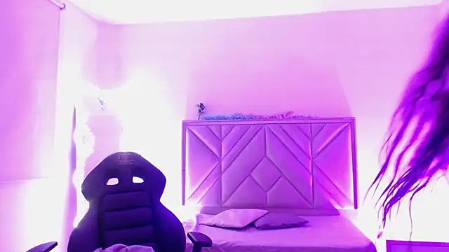 Ixchel tay online show from November 22, 6:27 am