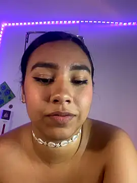 Sofi Booty07 online show from October 4, 2:39 am