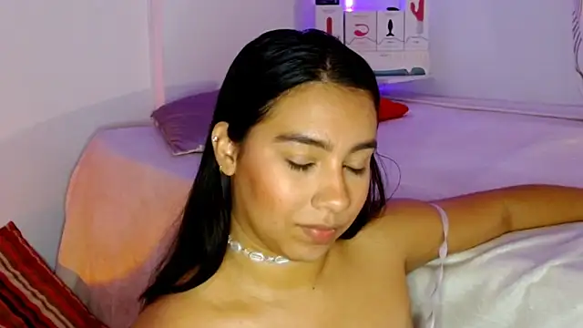 Sofi Booty07 online show from October 2, 12:59 am