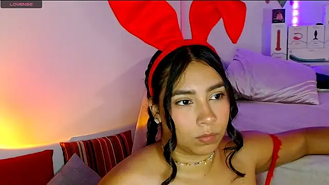 Sofi Booty07 online show from October 6, 1:11 am