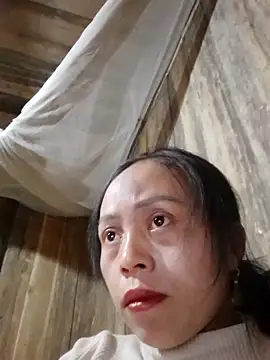 Tuyet xx online show from November 27, 4:04 am