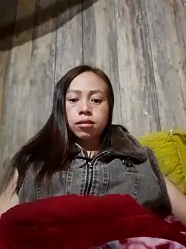 Tuyet xx online show from December 14, 11:21 pm