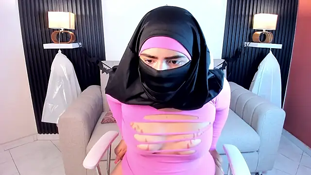 dalila gool online show from October 24, 6:53 am