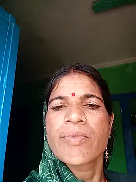 Snapshot of Rajni-_-Rani chatting on October 26, 7:04 am Rajni- -Rani online show from October 26, 7:04 am