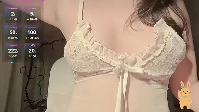 Beebeo00 online show from October 1, 4:34 pm