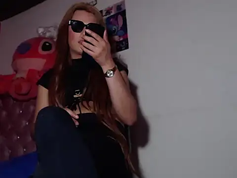 valeria limite online show from March 22, 8:20 am