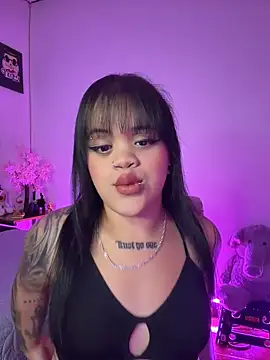 Sussyroxxx online show from June 16, 3:18 am
