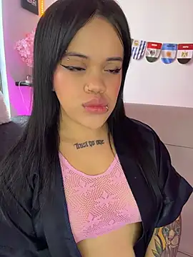 Sussyroxxx online show from June 29, 10:31 pm