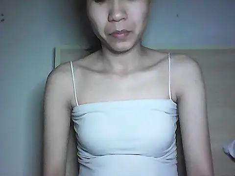 -Ninaa- online show from September 28, 2:33 pm
