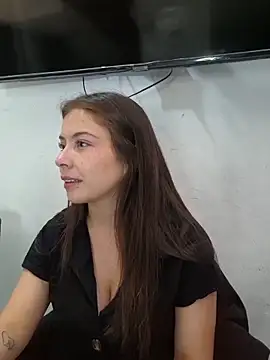 EmmaValencia  online show from May 23, 9:13 pm
