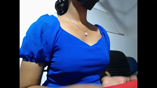 sexy yuvi online show from April 11, 4:18 am