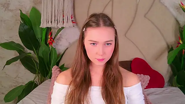 OliviaLay online show from November 13, 11:42 am