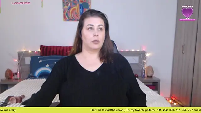 1Felicity1 online show from November 7, 10:54 am