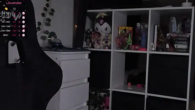 power robynn online show from October 24, 3:30 pm