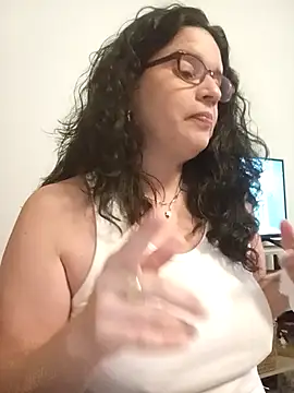 MoritaSalvaj online show from October 6, 1:33 am