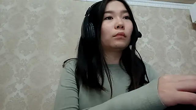 YukiShaapan online show from October 16, 10:18 am