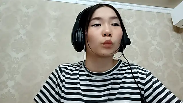 YukiShaapan online show from October 11, 12:08 pm