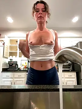 homebodymommy online show from October 8, 4:00 pm