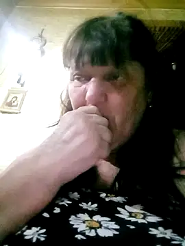 Apeesynka55211 online show from May 10, 8:22 pm