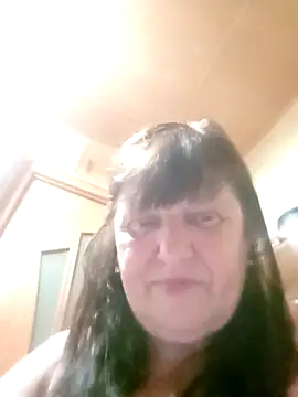 Apeesynka55211 online show from May 26, 8:41 pm