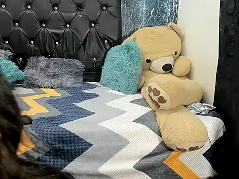 moon cute19 online show from October 2, 3:39 pm