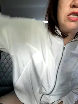 siru-love online show from October 14, 8:50 am