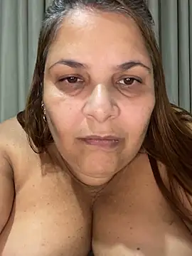 Livpoppe online show from May 22, 2:42 am