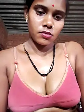 Katrina kaif143 online show from March 31, 10:59 am