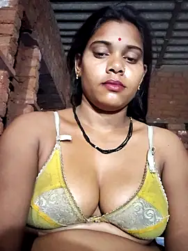 Katrina kaif143 online show from April 5, 10:31 pm