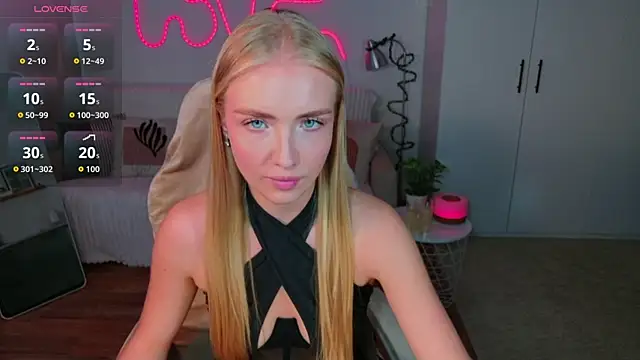 TessaGrays online show from May 27, 8:55 am