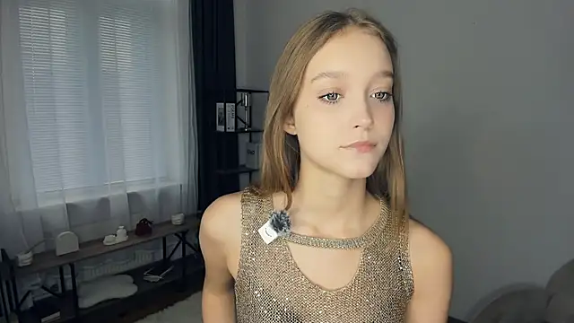 SerrenaAa online show from October 22, 7:57 am