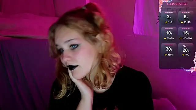 CleoVixes online show from October 26, 4:30 am
