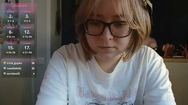 LolaWEI online show from October 20, 11:57 am