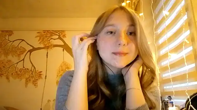 CarynFlaryn online show from October 6, 4:18 am