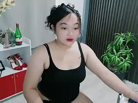 UrFavouriteCravings online show from December 15, 1:11 am