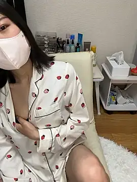 mia2 jp online show from May 8, 10:44 pm