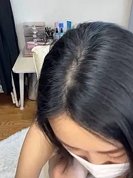 mia2 jp online show from May 7, 7:34 am