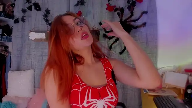 AmaruBloom online show from October 25, 6:10 am