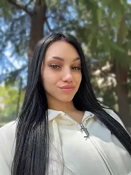 ilariea girl online show from May 17, 12:48 pm