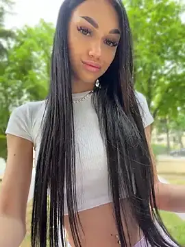 ilariea girl online show from May 8, 3:48 pm