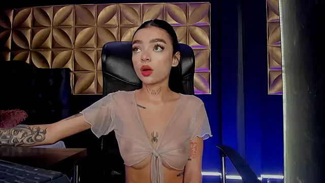 scarlettvelvet  online show from October 14, 4:20 pm