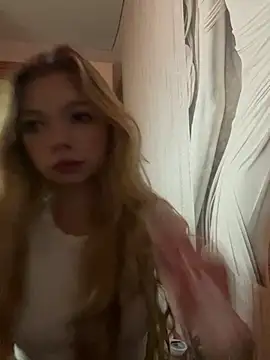  Siennaaa  online show from October 21, 4:44 pm